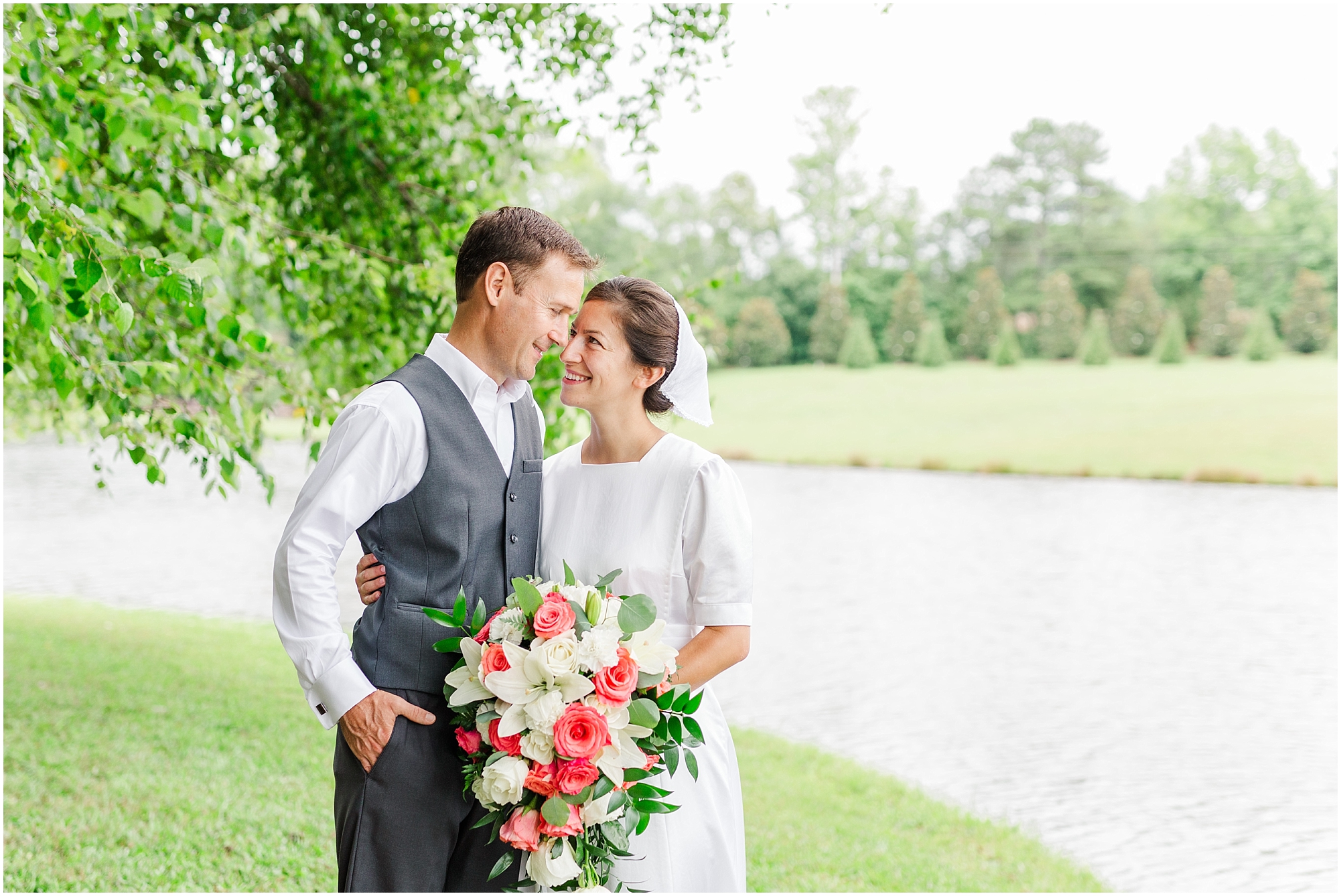 LL0032.jpg LL0032.jpg