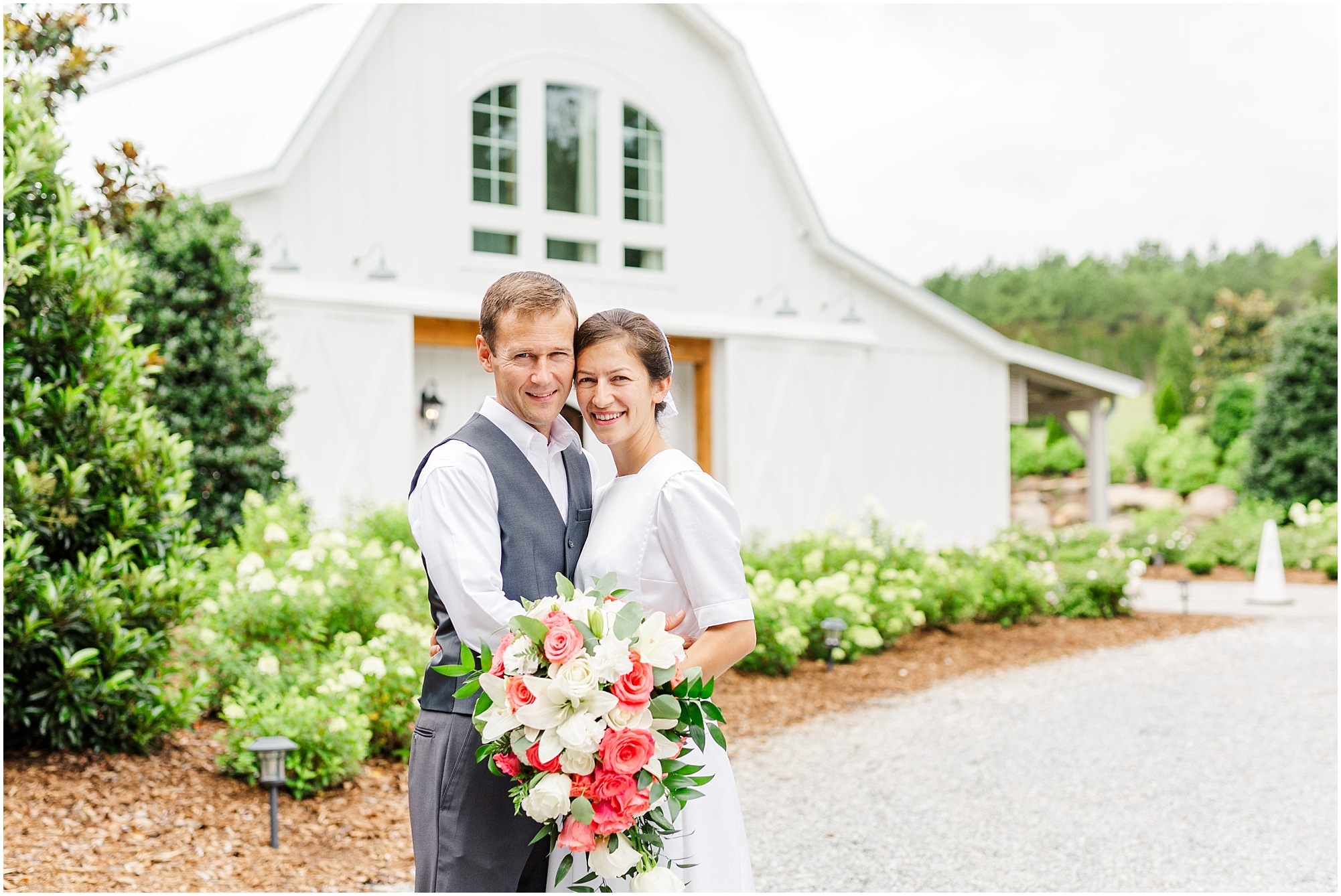 LL0044.jpg LL0044.jpg