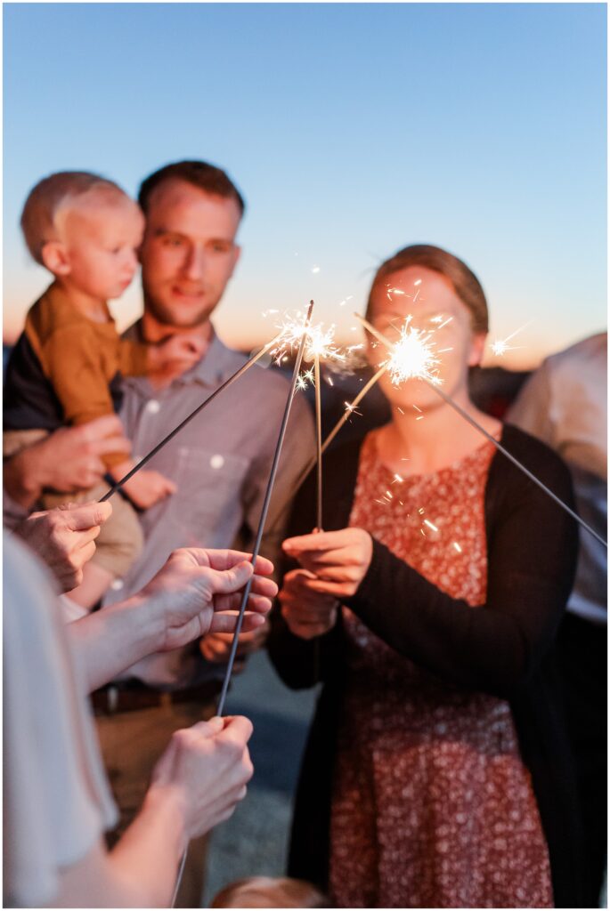 This image has an empty alt attribute; its file name is DC0101-685x1024.jpg